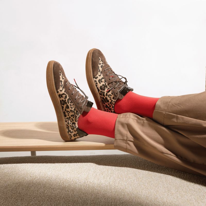 Think TURNA WOMEN Woman Sneakers low - Material: Leather in Brown
