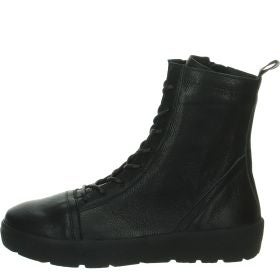 Think CREPES  - Material: Leather in Black