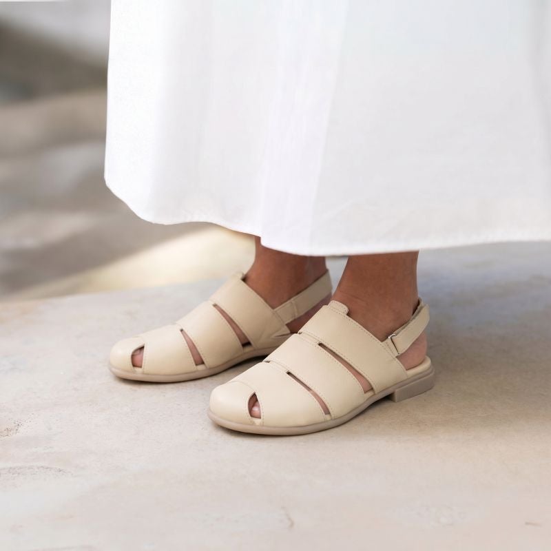 Think! KAMAA Damen Sandale - Material: Leder in Beige