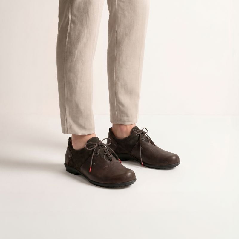 Think KONG HERREN Men Lace up shoe - Material: Leather in Brown