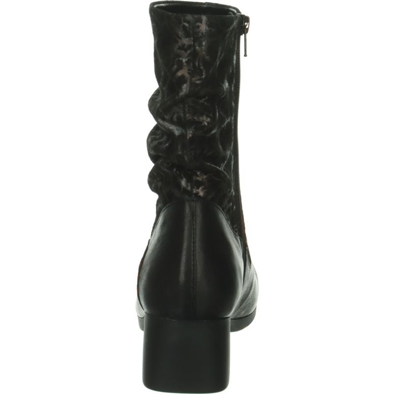 Think NANI Woman Ankle boot - Material: Leather in Black