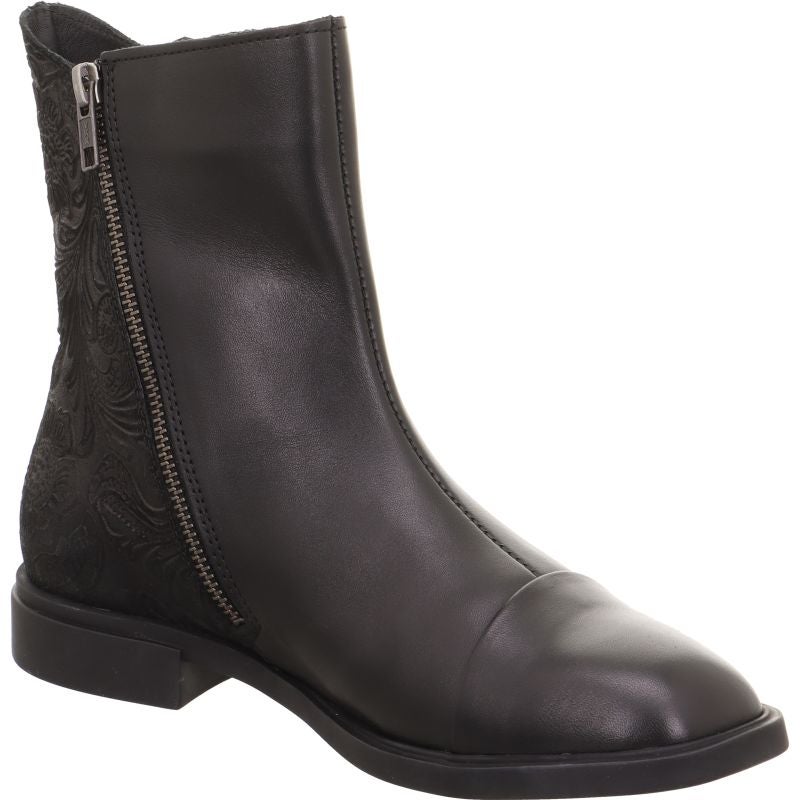 Think NINA Woman Ankle boot - Material: Leather in Black