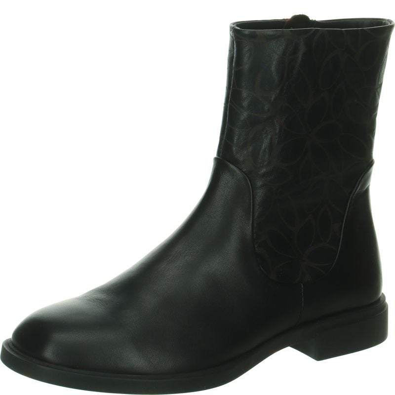 Think NINA  - Material: Leather in Black