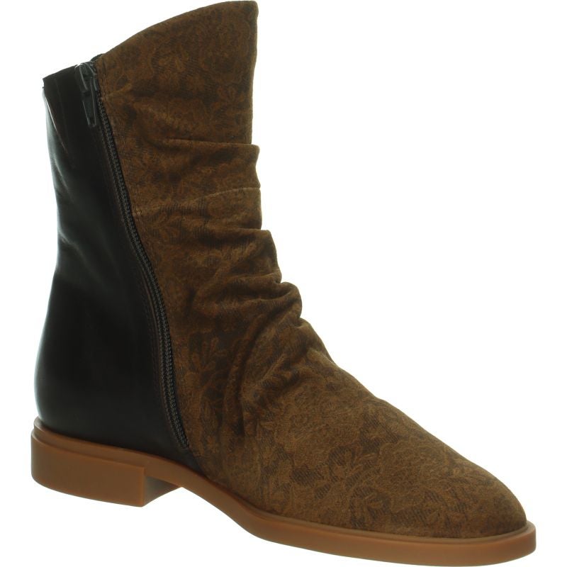 Think NINA  - Material: Leather in Brown