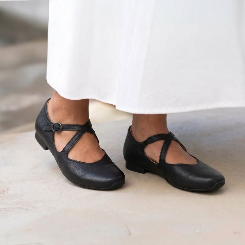 Think! GAUDI Damen Ballerina - Material: Leder in Schwarz