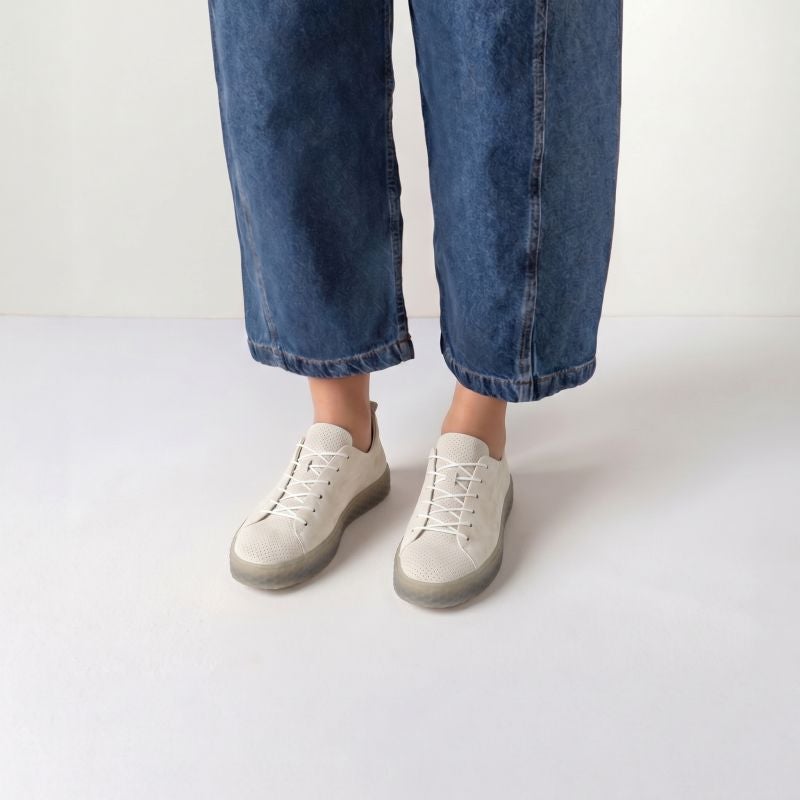 Think HONEY Woman Sneakers low - Material: Leather in Grey