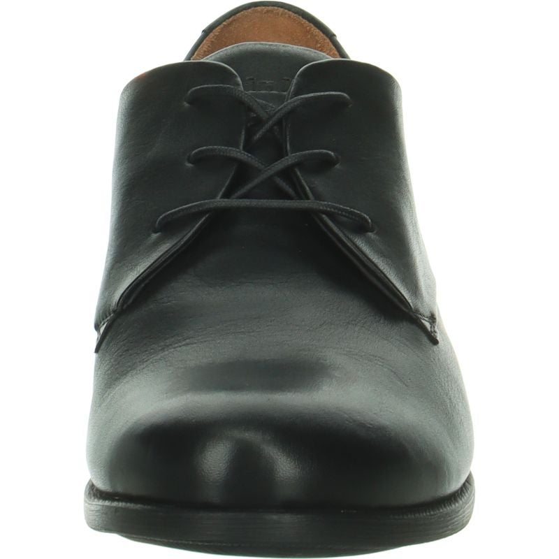 Think AGRAT 2  - Material: Leather in Black