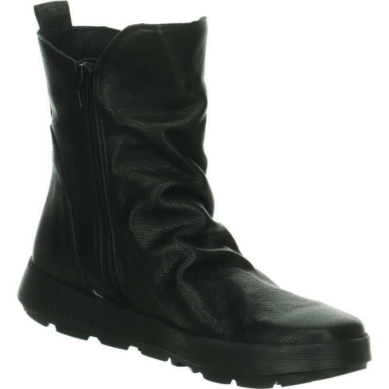 Think COMODA  - Material: Leather in Black