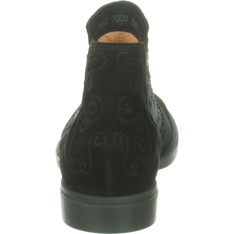Think NINA  - Material: Leather in Black