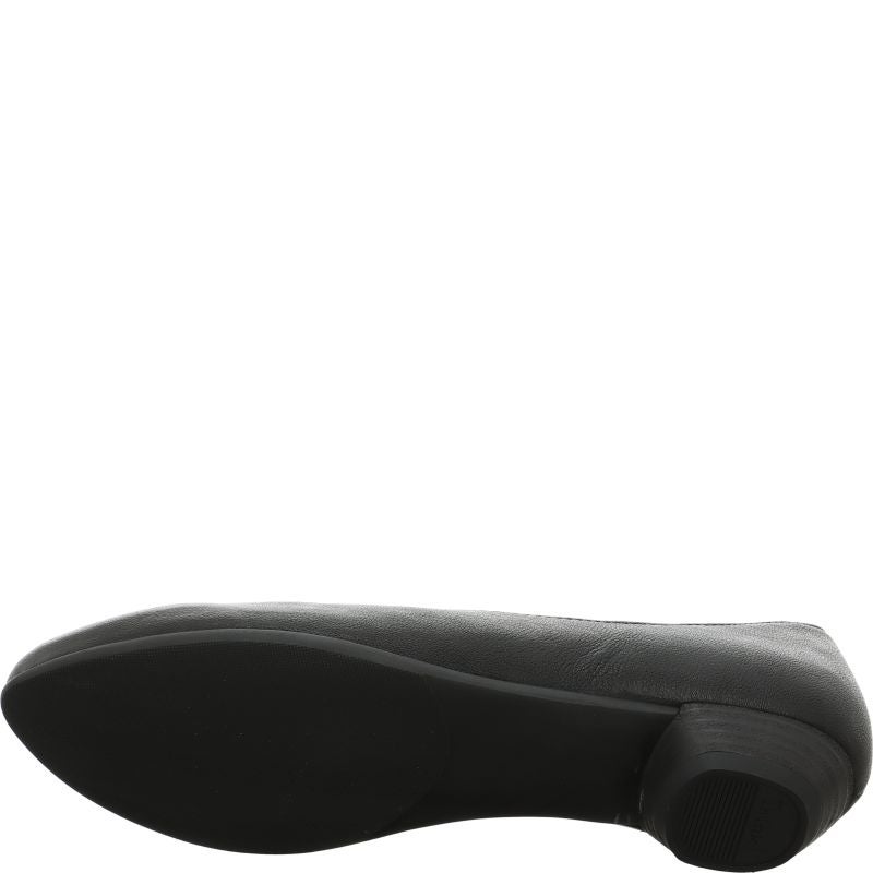 Think GRACE Woman Pumps - Material: Leather in Black