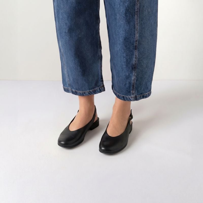 Think GUAD2 Woman Pumps - Material: Leather in Black