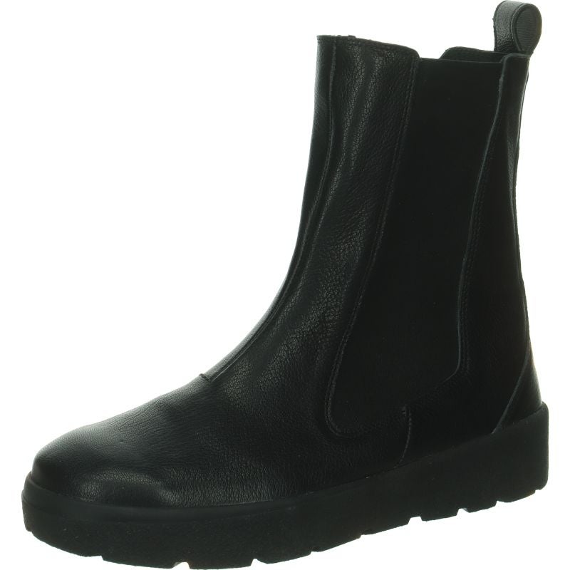 Think CREPES  - Material: Leather in Black