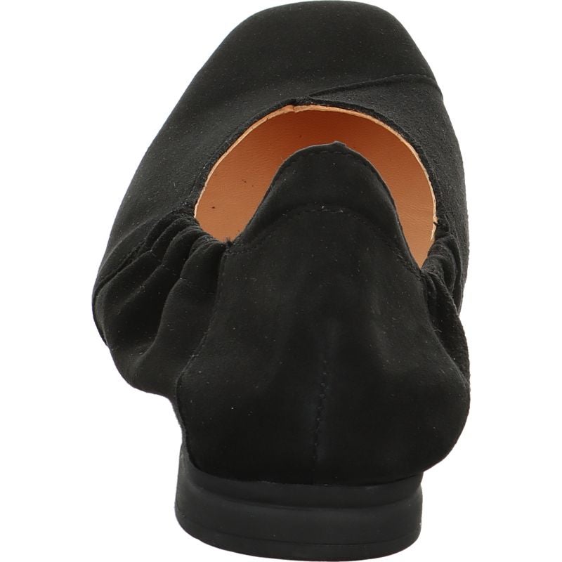 Think GAUDI Woman Ballerina - Material: Leather in Black