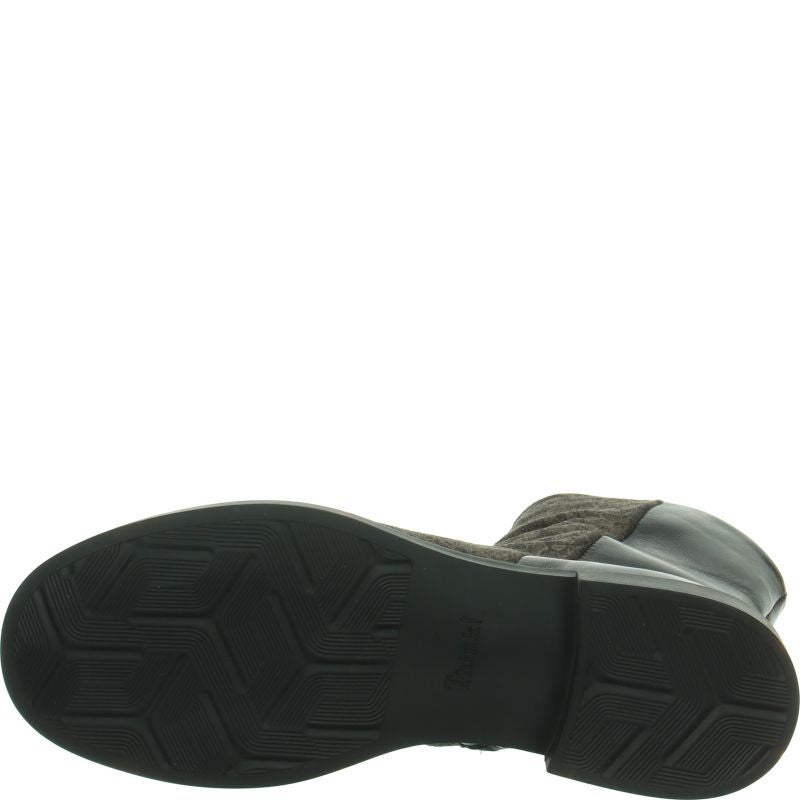 Think NINA  - Material: Leather in Grey