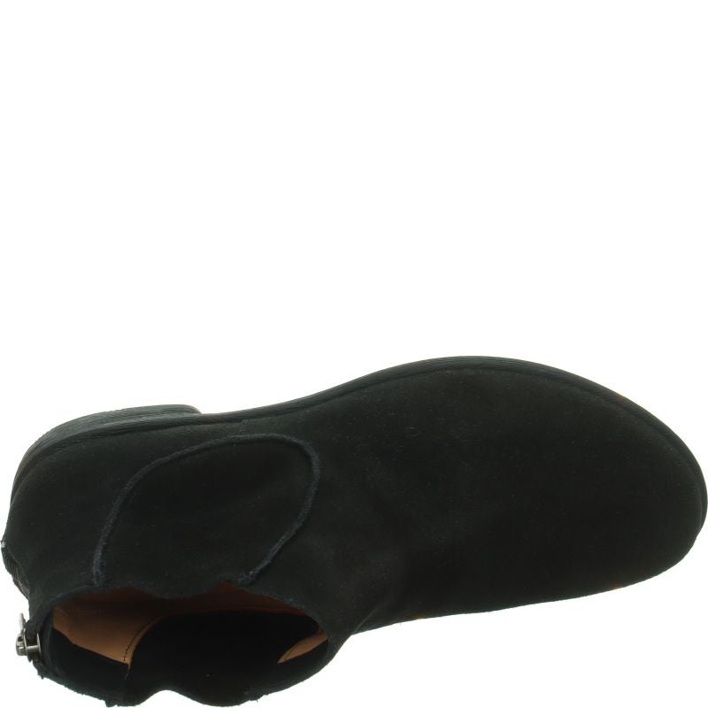 Think AGRAT 2  - Material: Leather in Black
