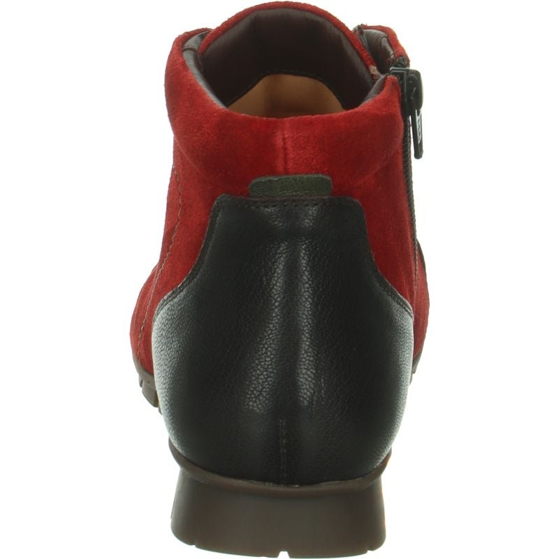 Think MENSCHA  - Material: Leather in Red