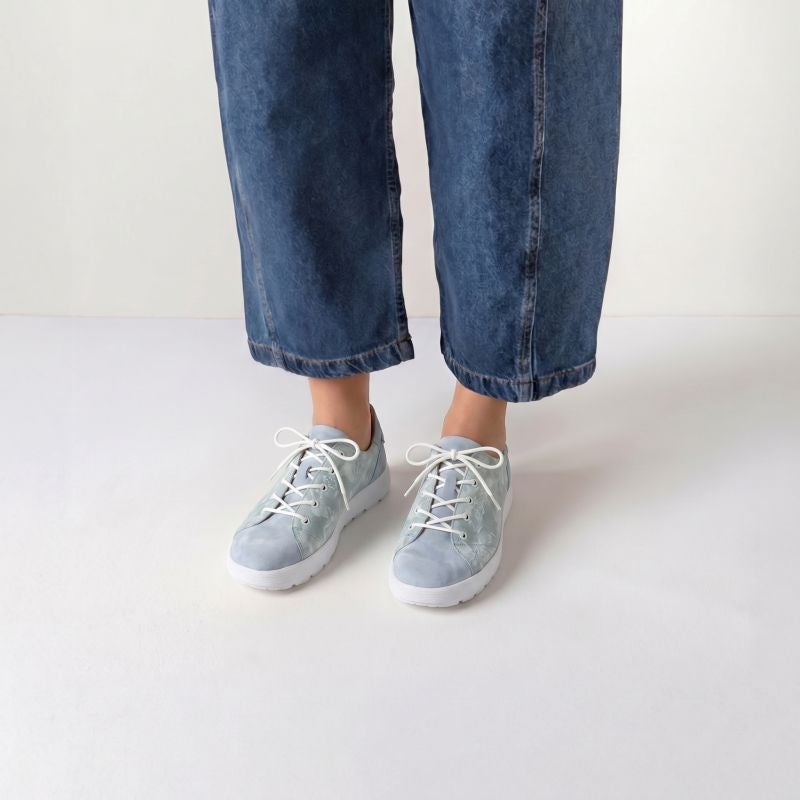 Think COMODA Woman Lace up shoe - Material: Leather in Blue