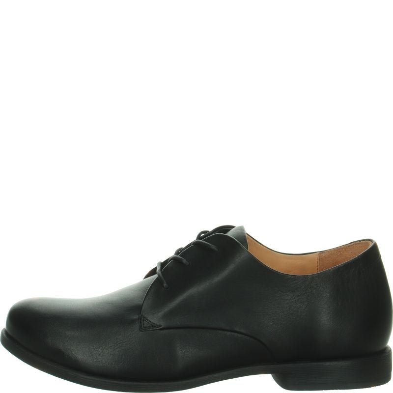 Think AGRAT 2  - Material: Leather in Black