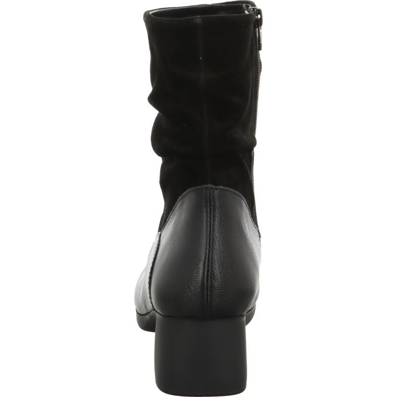 Think NANI Woman Ankle boot - Material: Leather in Black