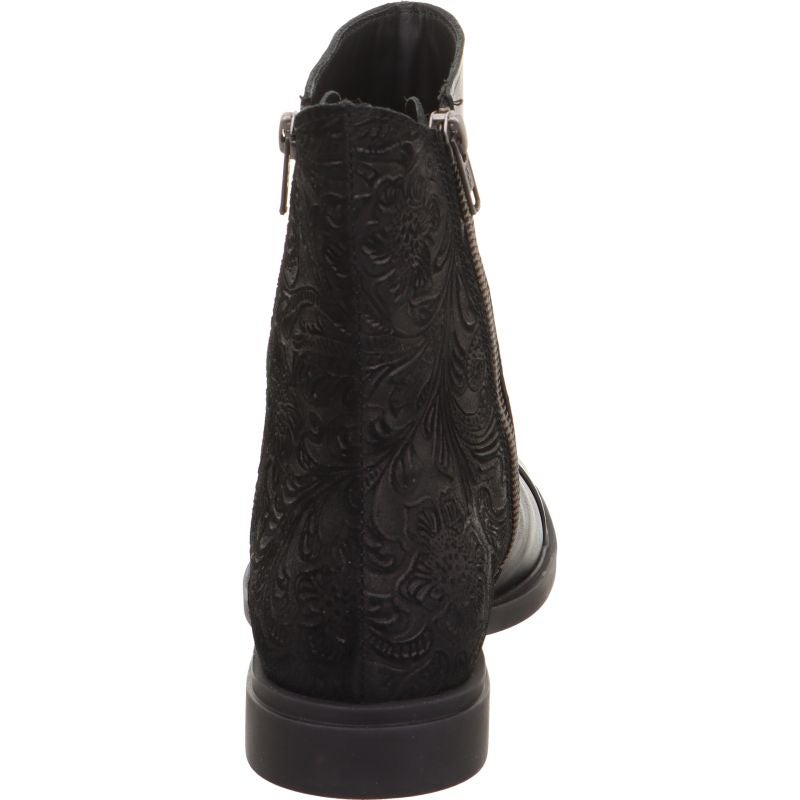 Think NINA Woman Ankle boot - Material: Leather in Black