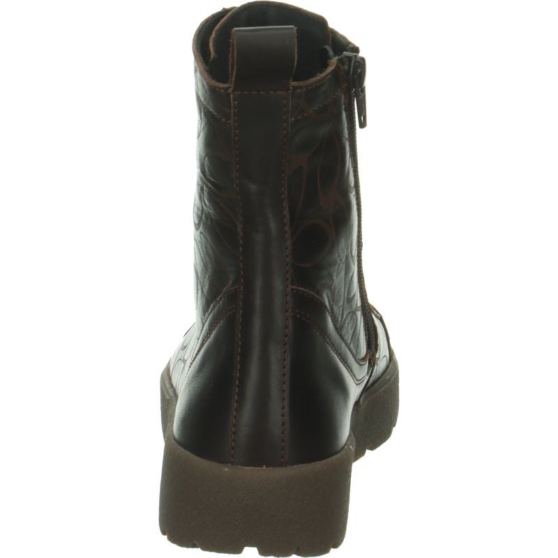 Think CREPES  - Material: Leather in Brown