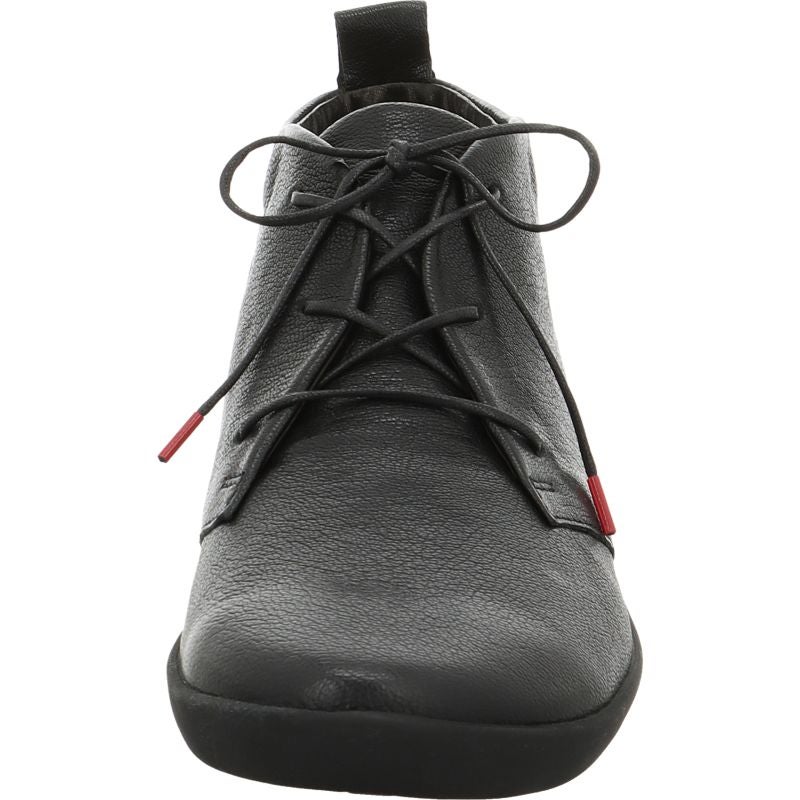 Think NATURE Woman - Material: Leather in Black