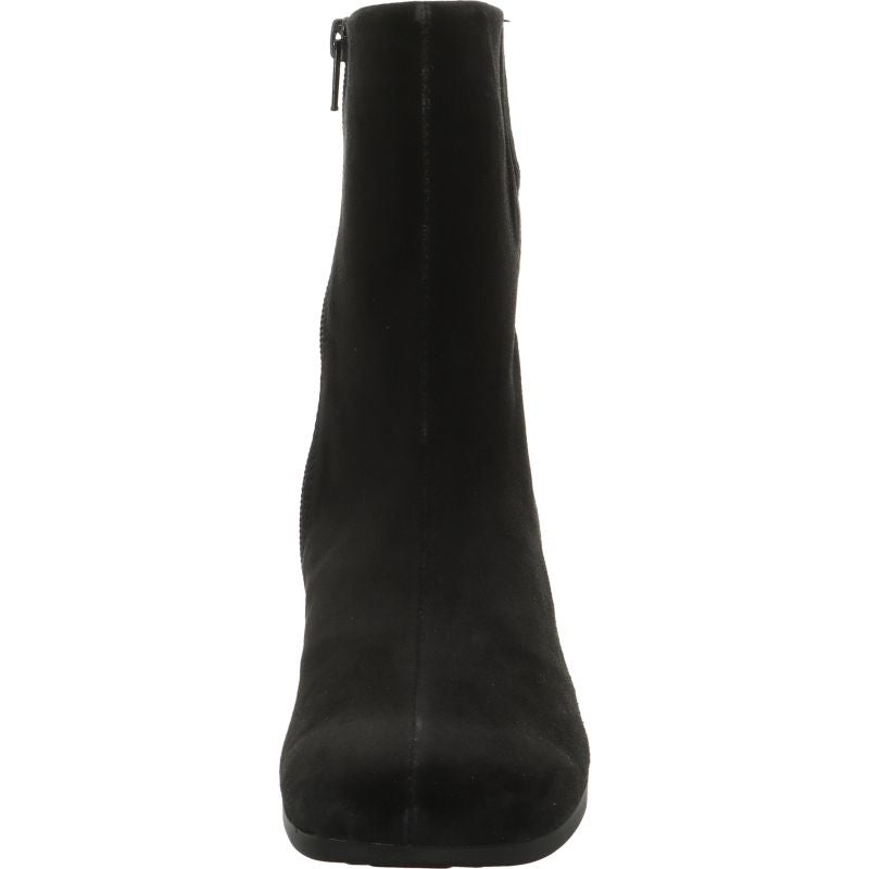 Think NANI Woman Ankle boot - Material: Leather in Black